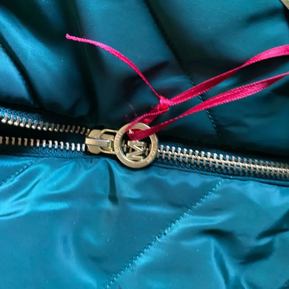 Micheal Kors Puffer Vest